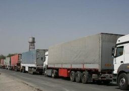18 هزار تن محصولات کشاورزی از مرز مهران به عراق صادر شد