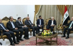 مسائل دوجانبه و منطقه ای؛ محور گفتگوی ظریف با رئیس جمهور عراق