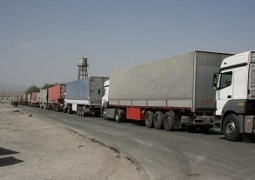 فعالیت دوباره کارگران ایرانی در بازارچه سومار و بازگشایی این مرز