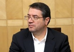 بازدید وزیر صنعت از ۲ مرز و بازارچه ایران با عراق در پیرانشهر و سردشت