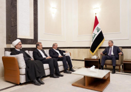نخست وزیر عراق بر توسعه روابط تهران – بغداد تاکید کرد