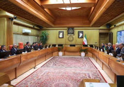 تأکید ایران و عراق بر تقویت روابط اقتصادی و مرزی/ امضای سند ۲۱بندی همکاری